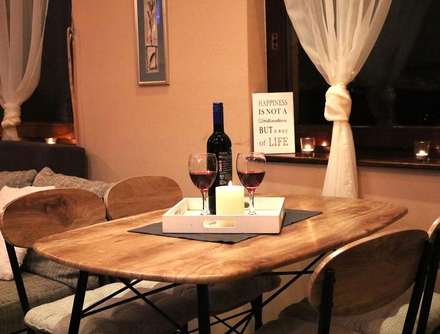 Guest House Studio Apartman Marina - With Jacuzzi, Free Parking, Pet Friendly 카를로바츠 외부 사진